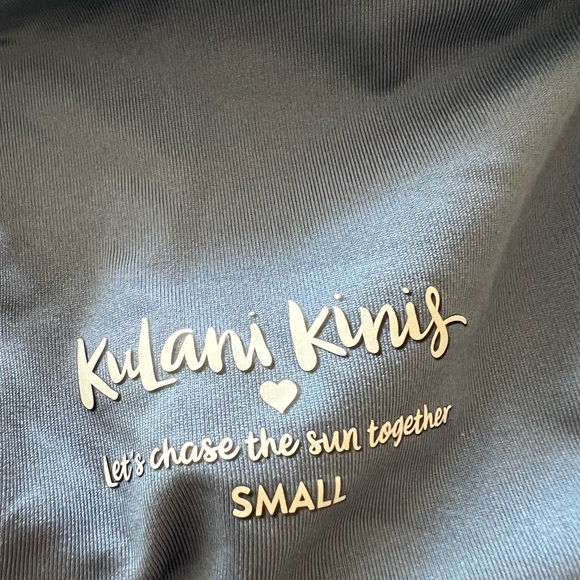 KULANI KINIS BIKINI SET - Picture 12 of 15